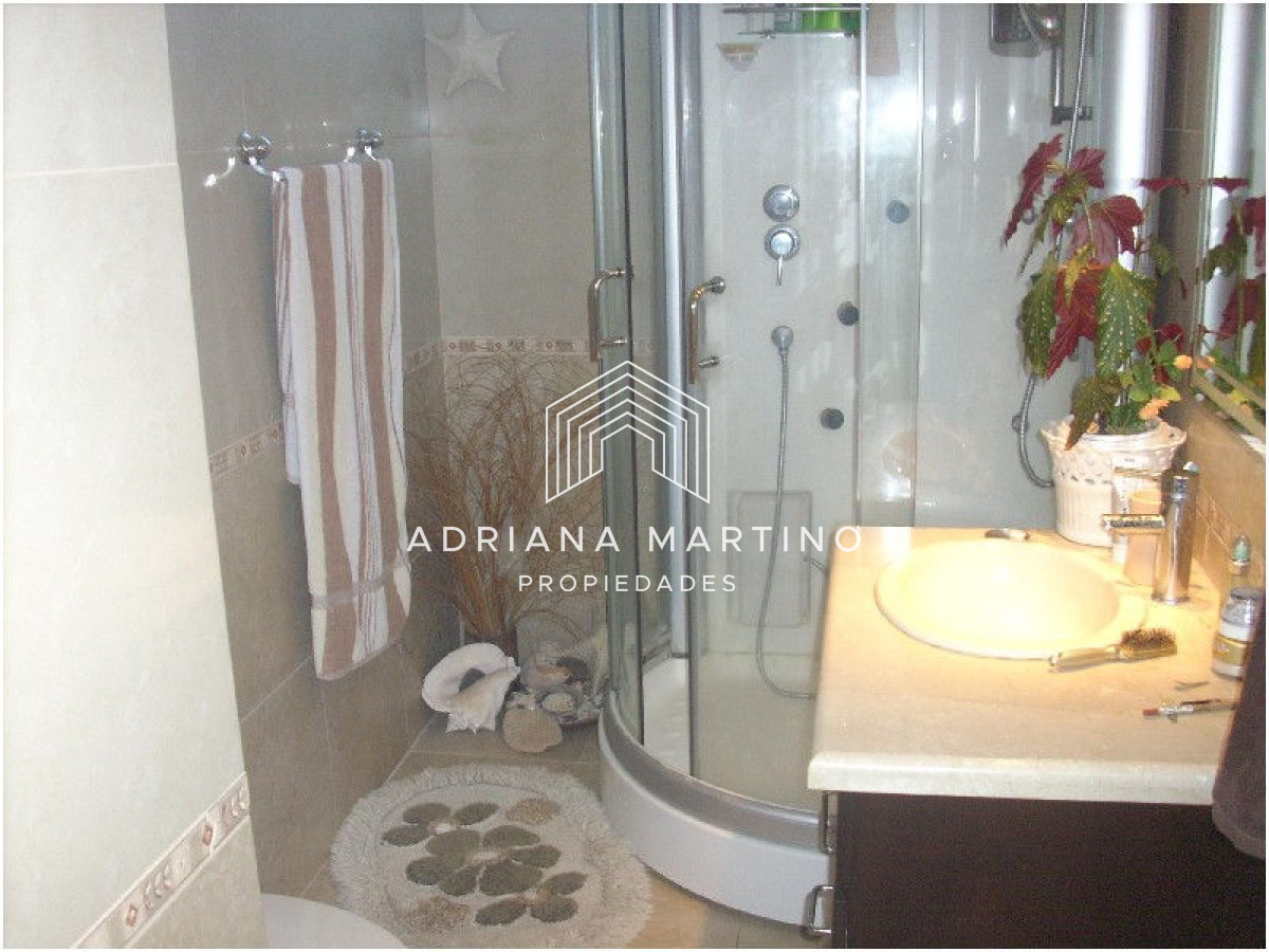 Apartamento ID.33579 - Muy lindo apartamento en Brava-Punta del Este con hermosa vista al mar.
