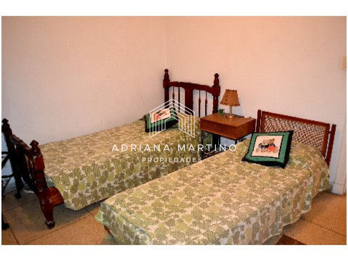 Apartamento ID.33627 - Confortable apartamento en Península, a metros del mar. 