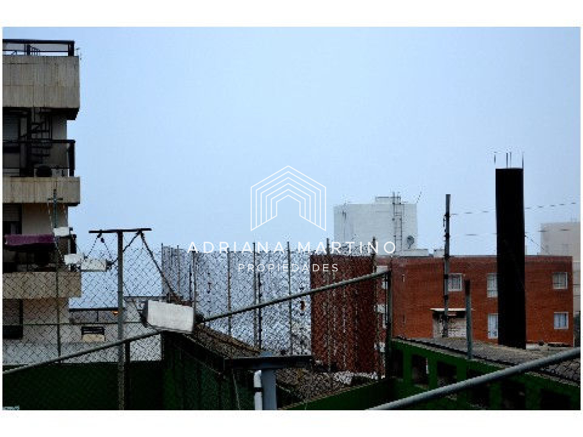 Apartamento ID.33627 - Confortable apartamento en Península, a metros del mar. 