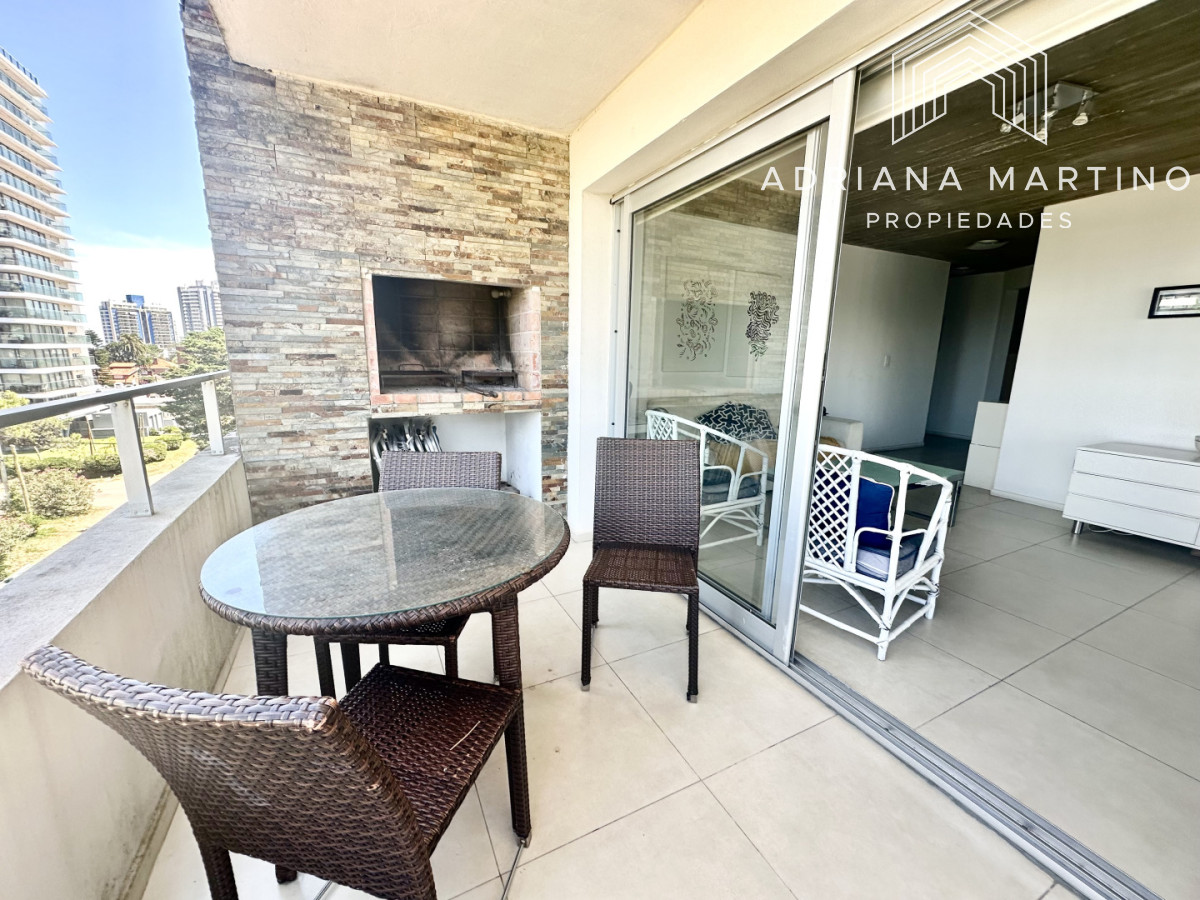 Apartamento ID.69770 - Excelente apartamento en venta a metros de Playa Brava