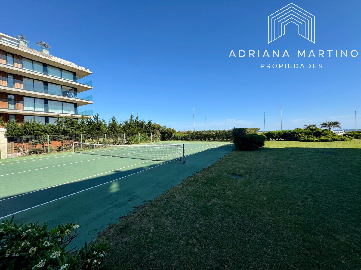 Apartamento ID.67231 - Espectacular Pent House en mansa con vista a la laguna.