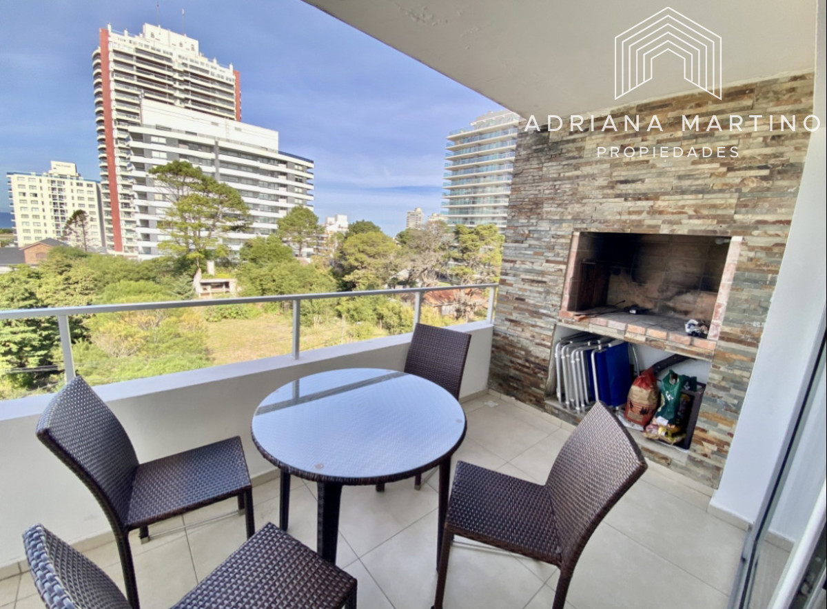 Apartamento ID.69770 - Excelente apartamento en venta a metros de Playa Brava