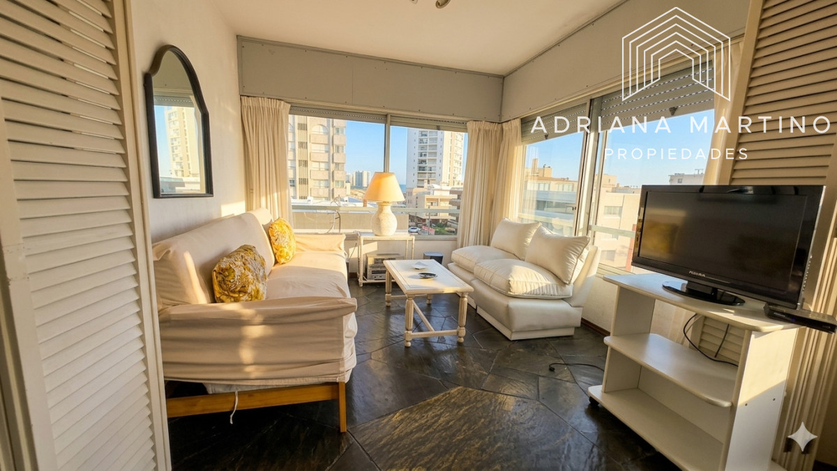 Apartamento en excelente ubicación a pasos de Playa Brava