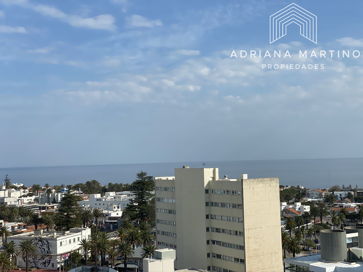 Apartamento ID.37016 - Hermoso y muy confortable apartamento en península con excelente vista al mar.
