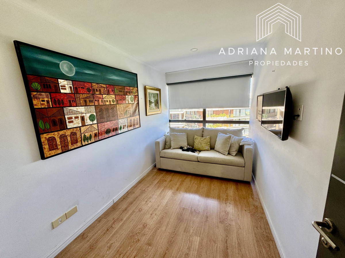 Apartamento ID.67231 - Espectacular Pent House en mansa con vista a la laguna.
