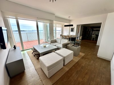 Apartamento en Punta del Este, Mansa