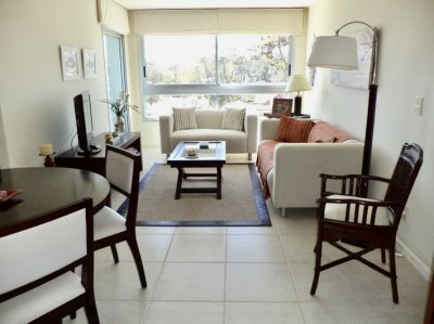 Excelente apartamento en playa mansa 