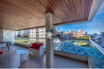 Excelente apartamento cómodo y luminoso - en Venta - Punta del Este 