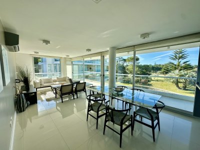 Excelente apartamento en venta playa brava  