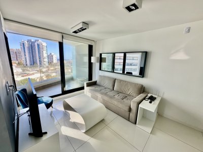 Excelente apartamento en alquiler anual 