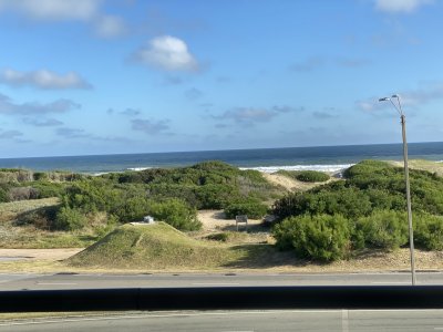 Apartamento en Brava 3 dormitorios y servicios
