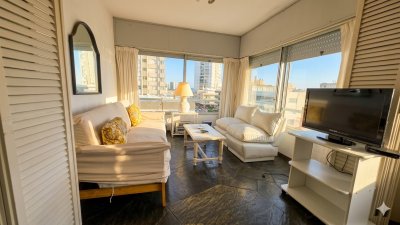 Apartamento en excelente ubicación a pasos de Playa Brava