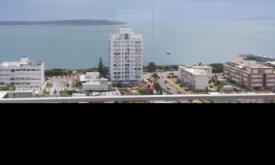 Apartamento con excelente ubicación muy cerca del mar.