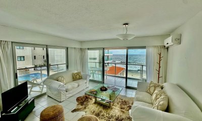 Excelente Apartamento ubicado en Península -Punta del Este!