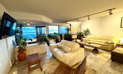 Hermoso apartamento en Roosevelt Punta del este