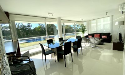 Excelente planta a estrenar ubicado a pocos metros de Playa Brava