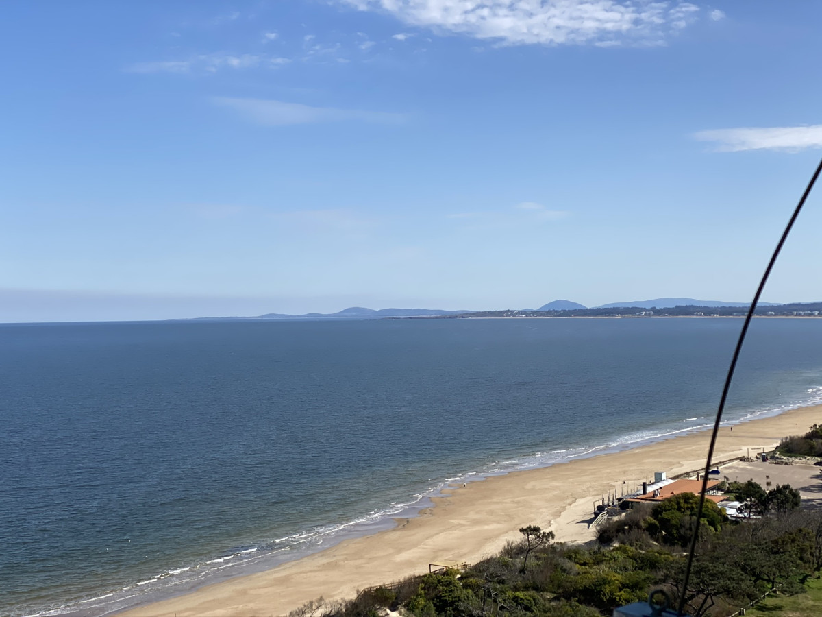 Penthouse duplex en venta, Tequendama II, Punta del Este.
