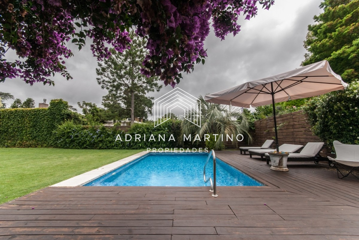 Casa ID.67768 - Muy cerca del mar piscina climatizada y hermoso parrillero cerrado 