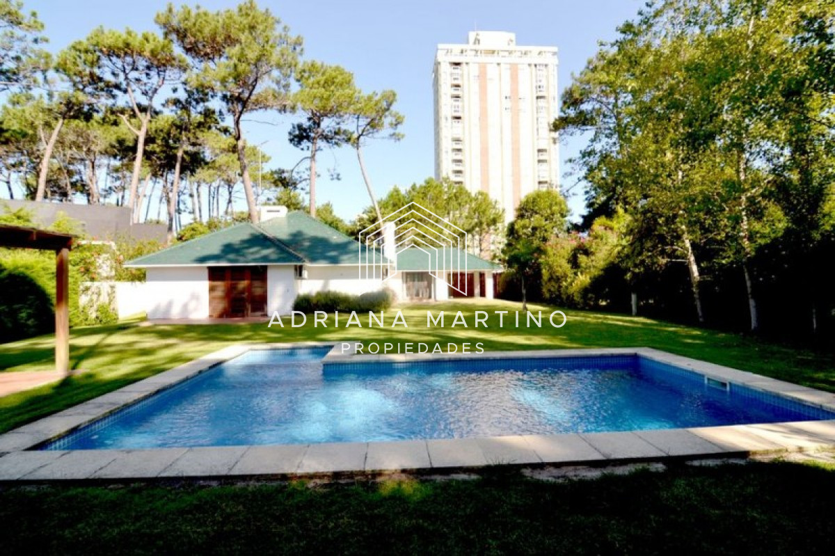 Casa en Punta del Este, Mansa