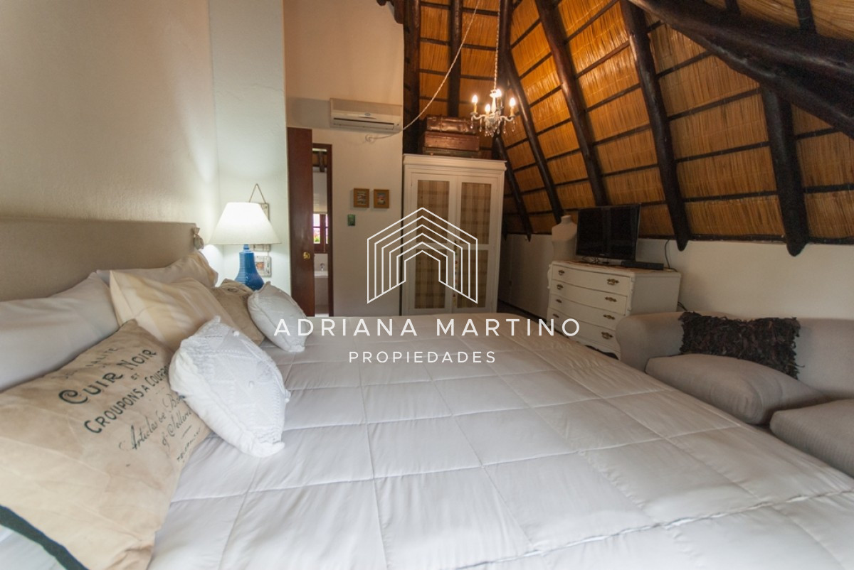 Casa ID.67768 - Muy cerca del mar piscina climatizada y hermoso parrillero cerrado 