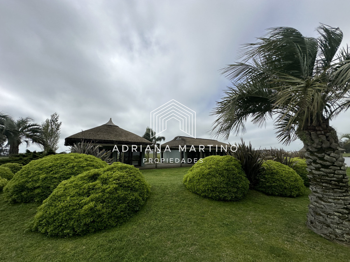 Casa ID.71019 - Excelente propiedad en la barra 