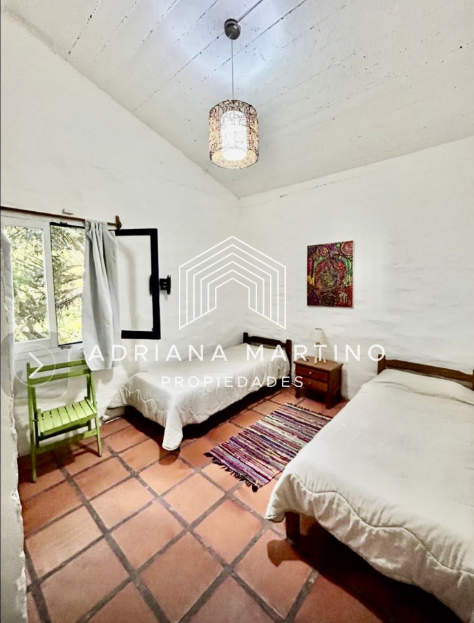 Casa ID.71098 - Excelente propiedad de sólida construcción en pinares 