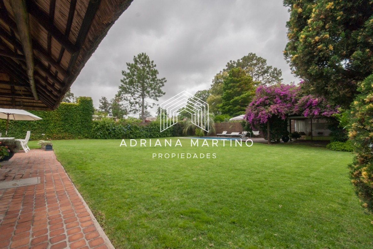 Casa ID.67768 - Muy cerca del mar piscina climatizada y hermoso parrillero cerrado 