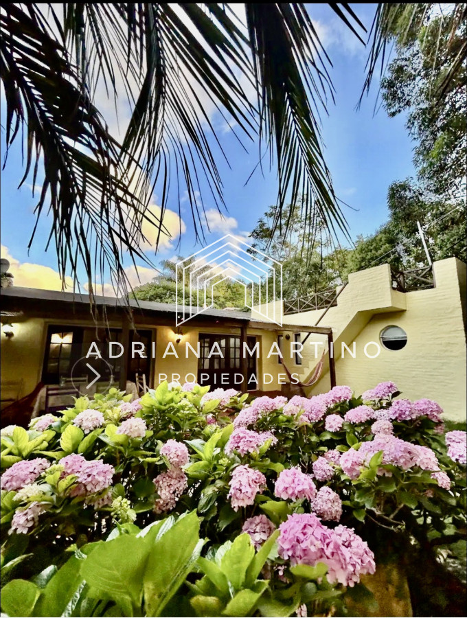 Casa ID.71098 - Excelente propiedad de sólida construcción en pinares 