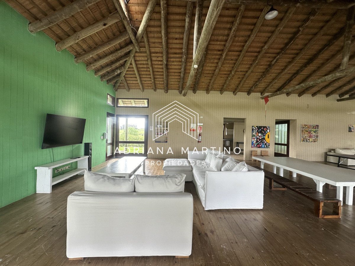 Casa ID.71019 - Excelente propiedad en la barra 