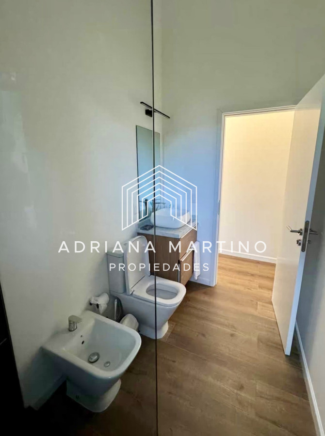 Casa ID.71405 - Excelente casa en venta punta del este 