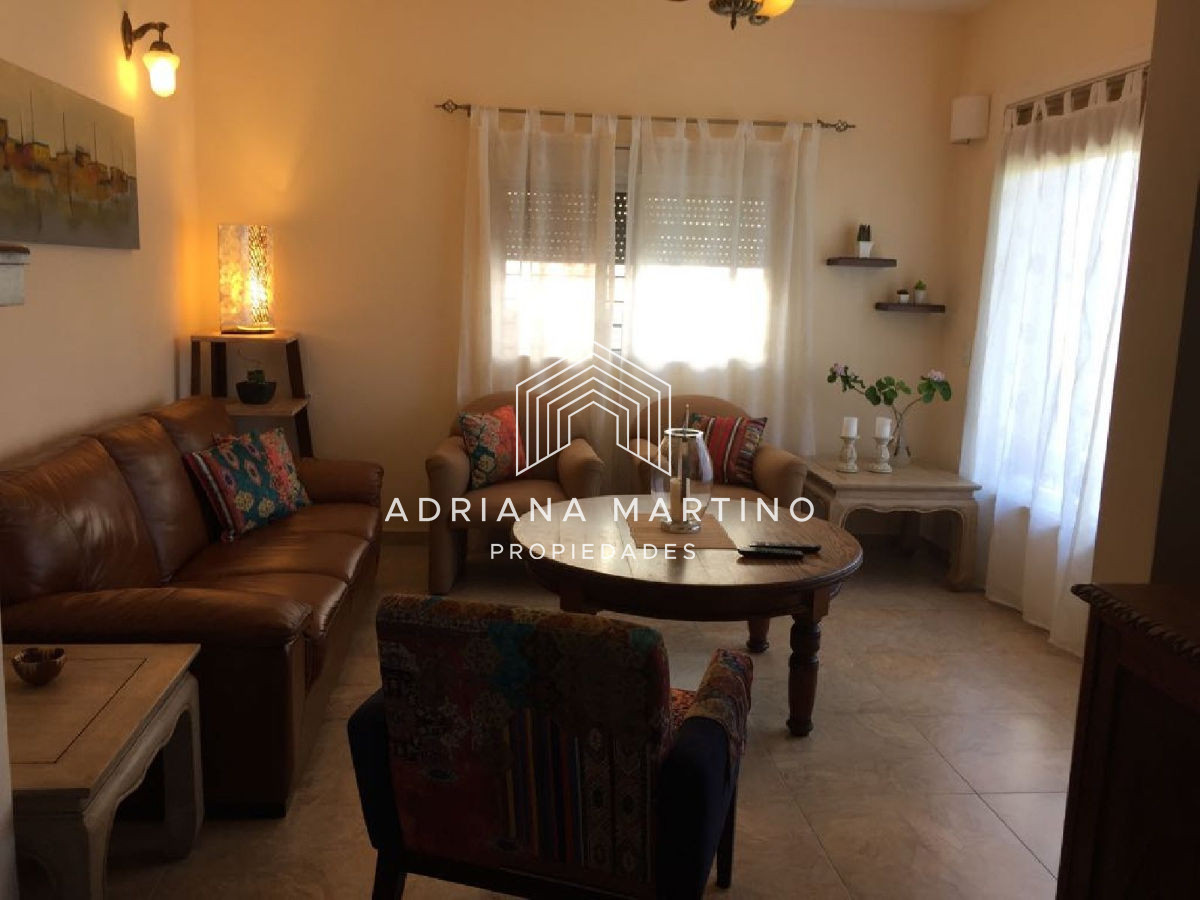 Casa ID.34005 - Gran propiedad en Peninsula!