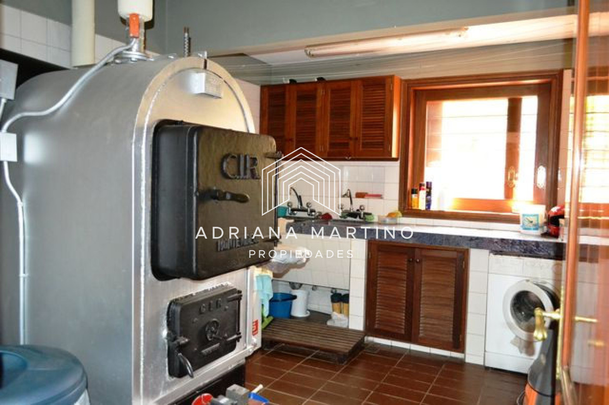 Casa ID.33510 - Casa en el Golf 4 dormitorios con piscina y parrillero