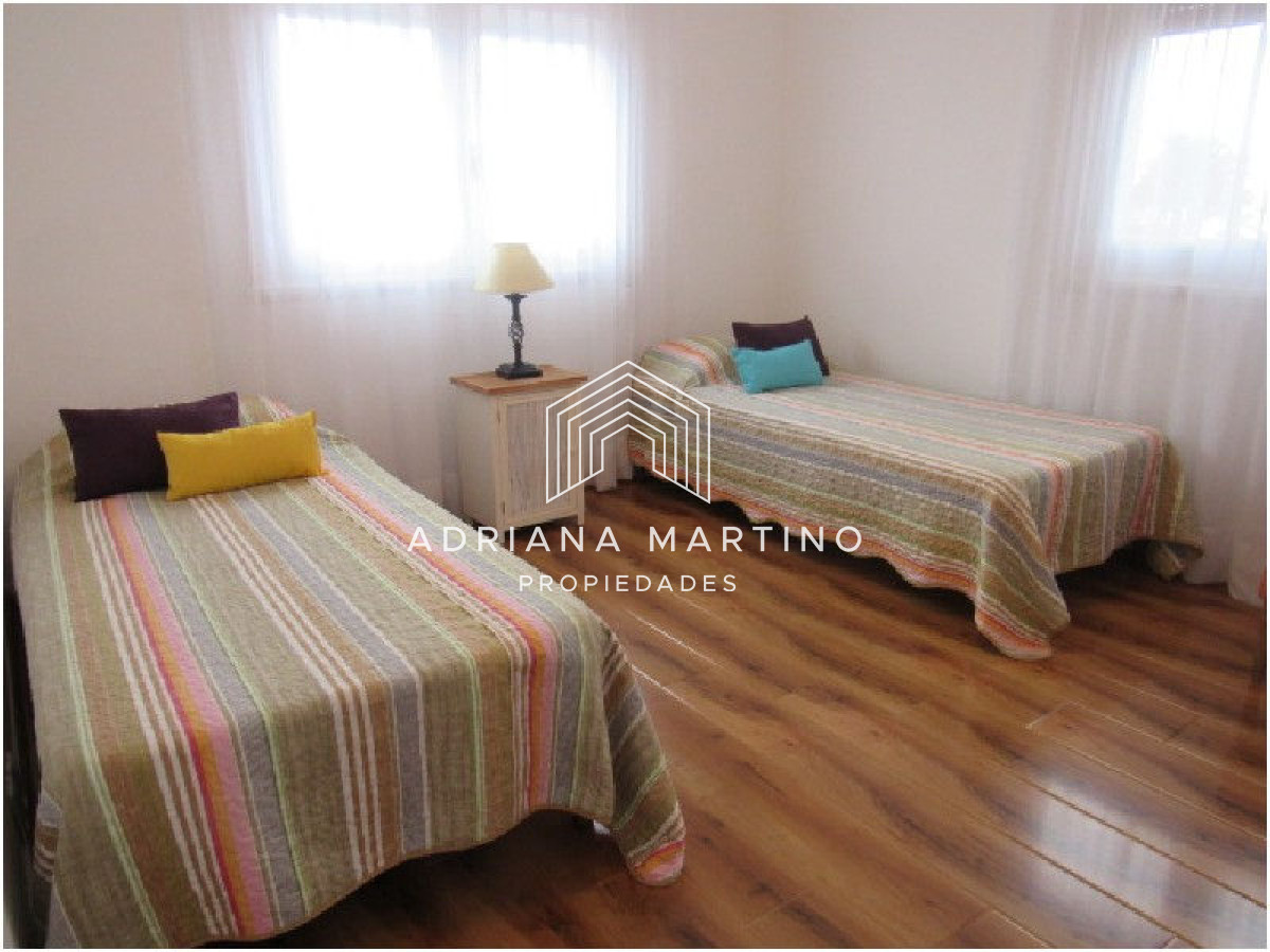 Casa ID.34005 - Gran propiedad en Peninsula!