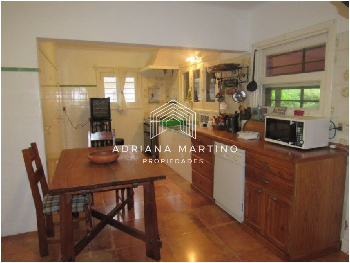 Casa ID.34005 - Gran propiedad en Peninsula!