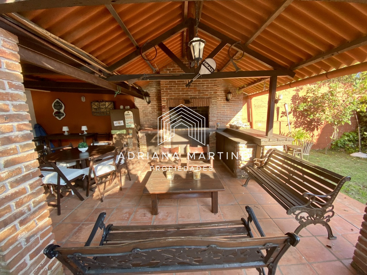 Casa ID.33999 - Hermosa casa a metros del mar !