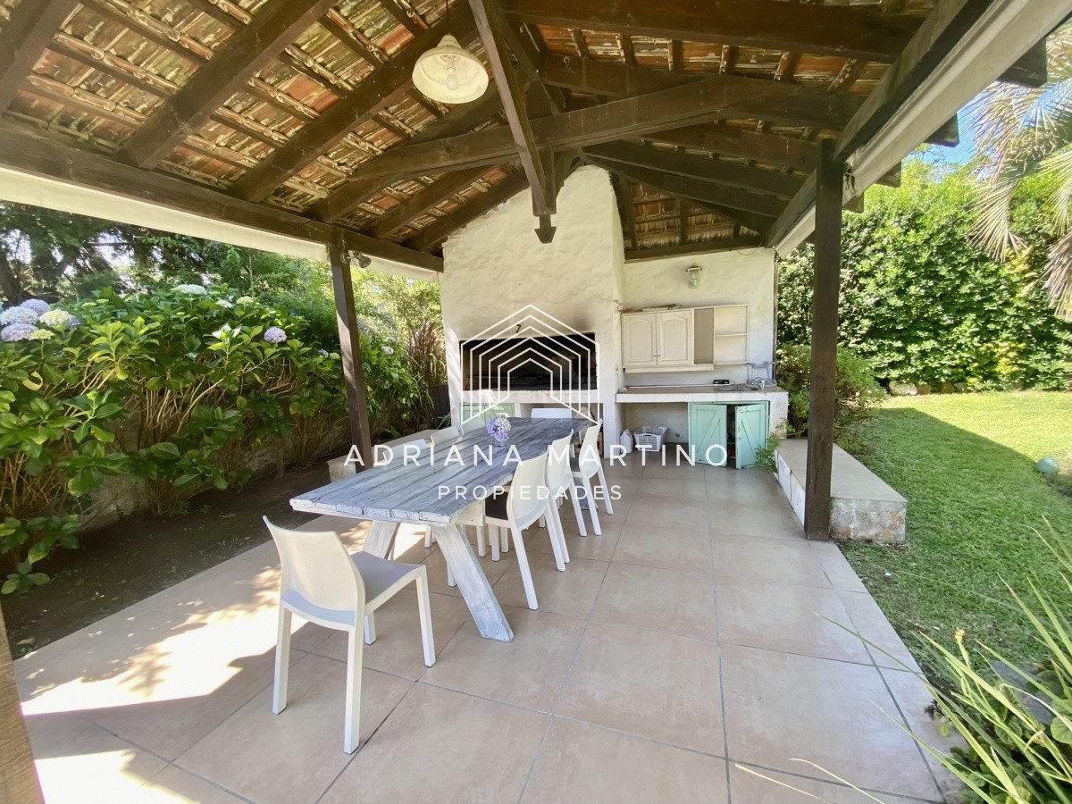 Casa ID.69643 - Hermosa casa a metros de Tio Tom