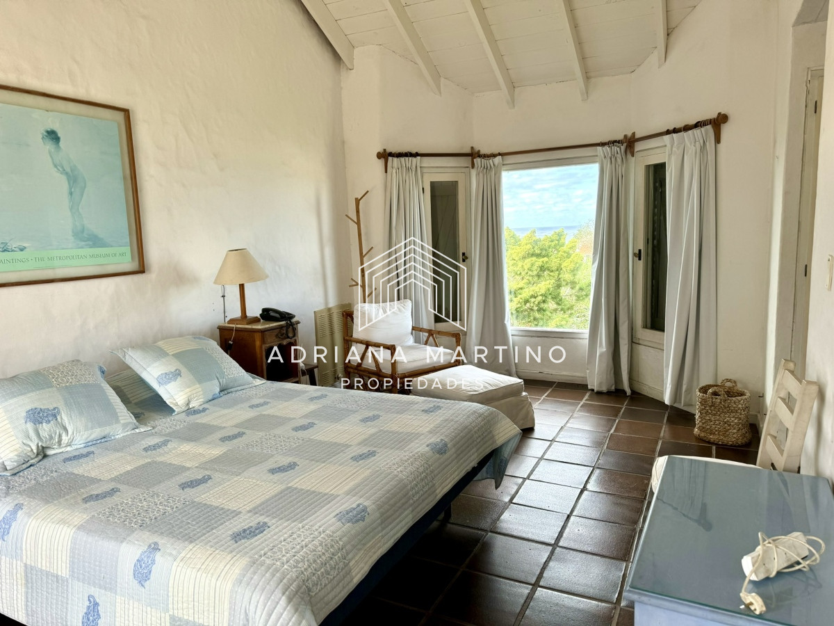 Casa ID.70641 - Excelente propiedad  con vista al mar 