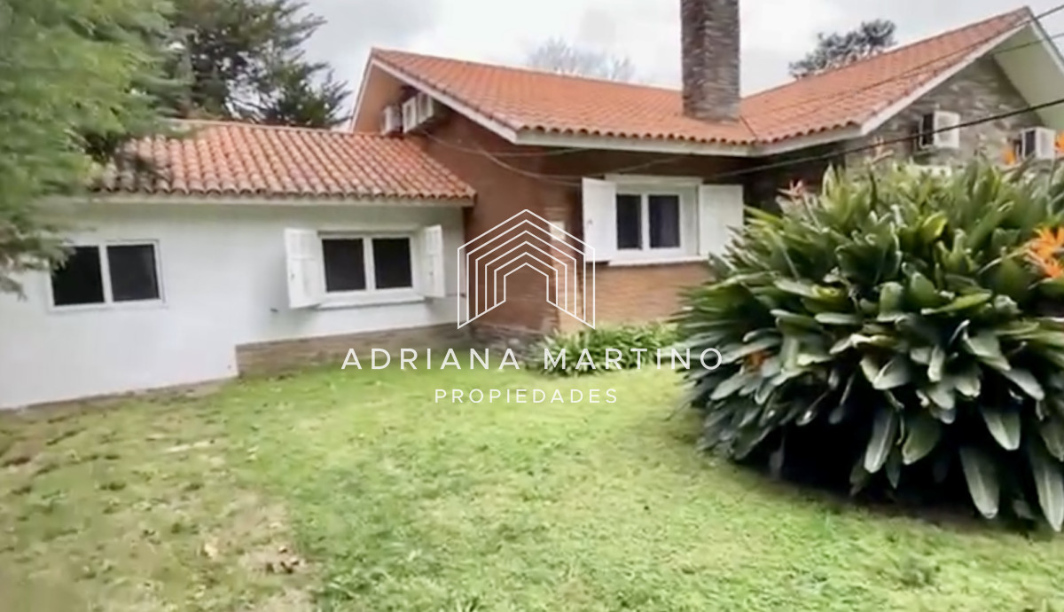 Casa ID.70318 - Hermosa residencia de construcción tradicional en primeras paradas de la mansa