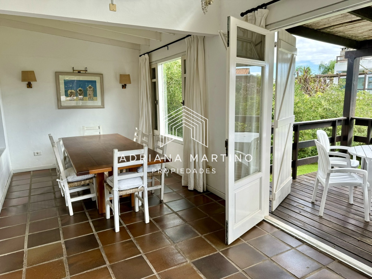 Casa ID.70641 - Excelente propiedad  con vista al mar 