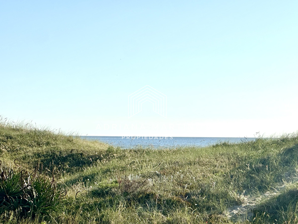 Casa ID.71561 - Excelente casa en venta en Playa Verde, a pasos del mar.