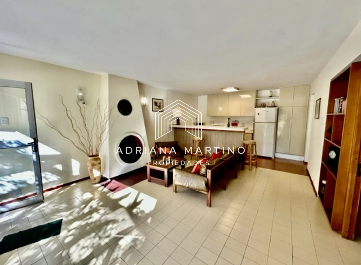 Casa ID.34091 - Casa en Rincón del Indio, a pocas cuadras del mar, con hermoso jardín y piscina