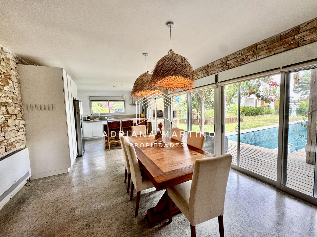 Casa ID.71349 - Excelente propiedad en venta 