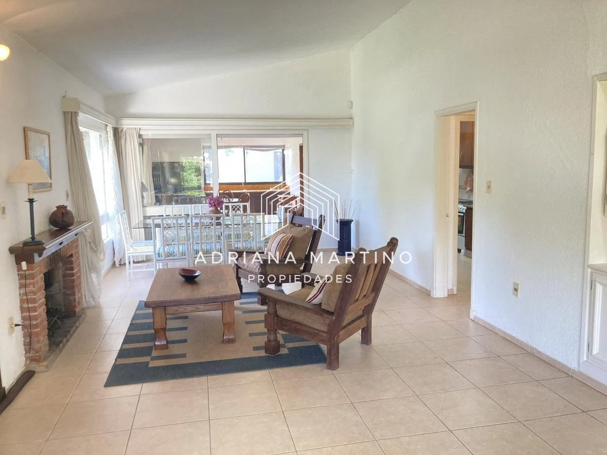 Excelente propiedad contruccion tradicional - GoPunta - Portal Inmobiliario de Punta del Este - Maldonado