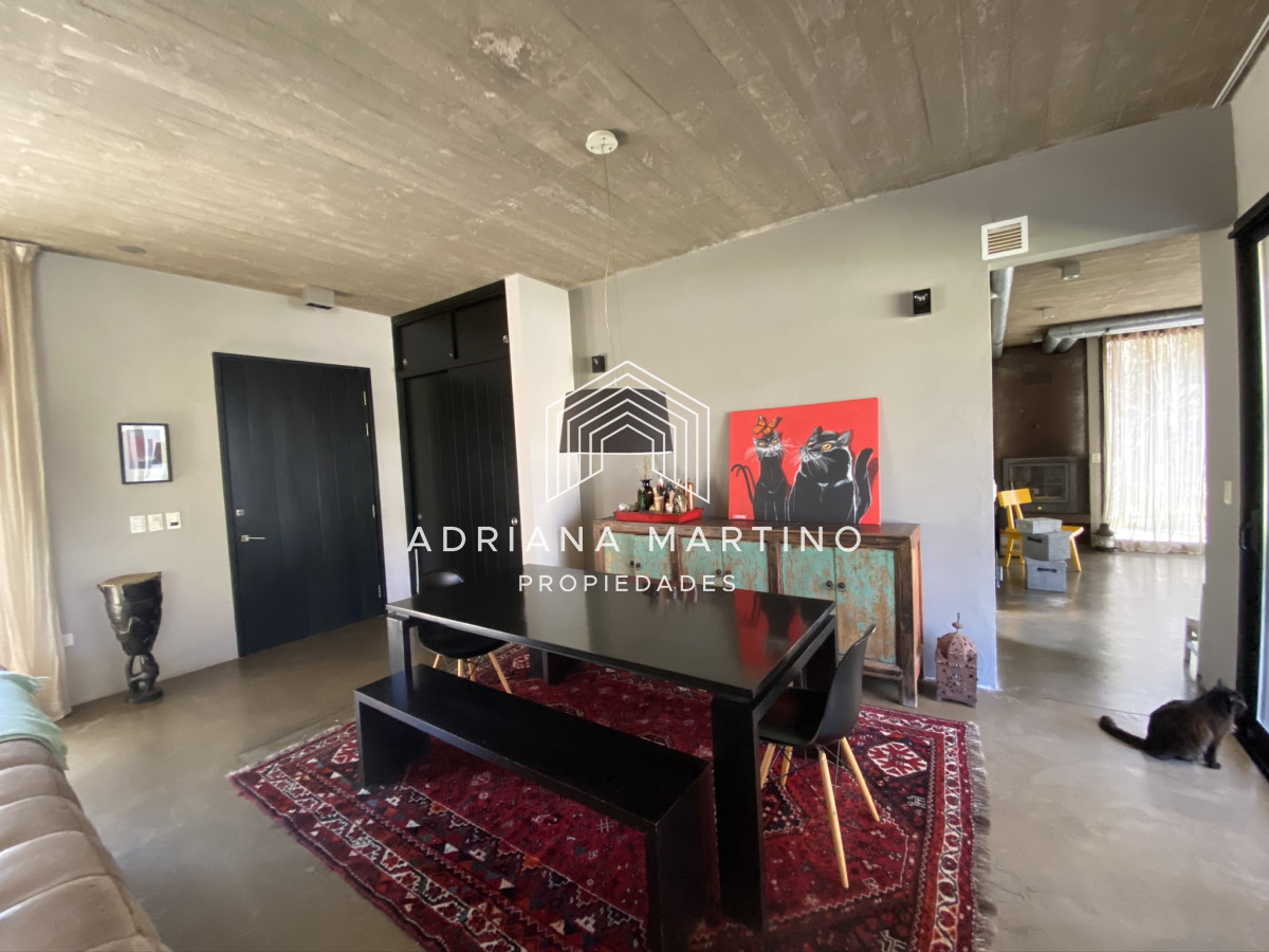 Hermosa propiedad en barrio cerrado ! - GoPunta - Portal Inmobiliario de Punta del Este - Maldonado