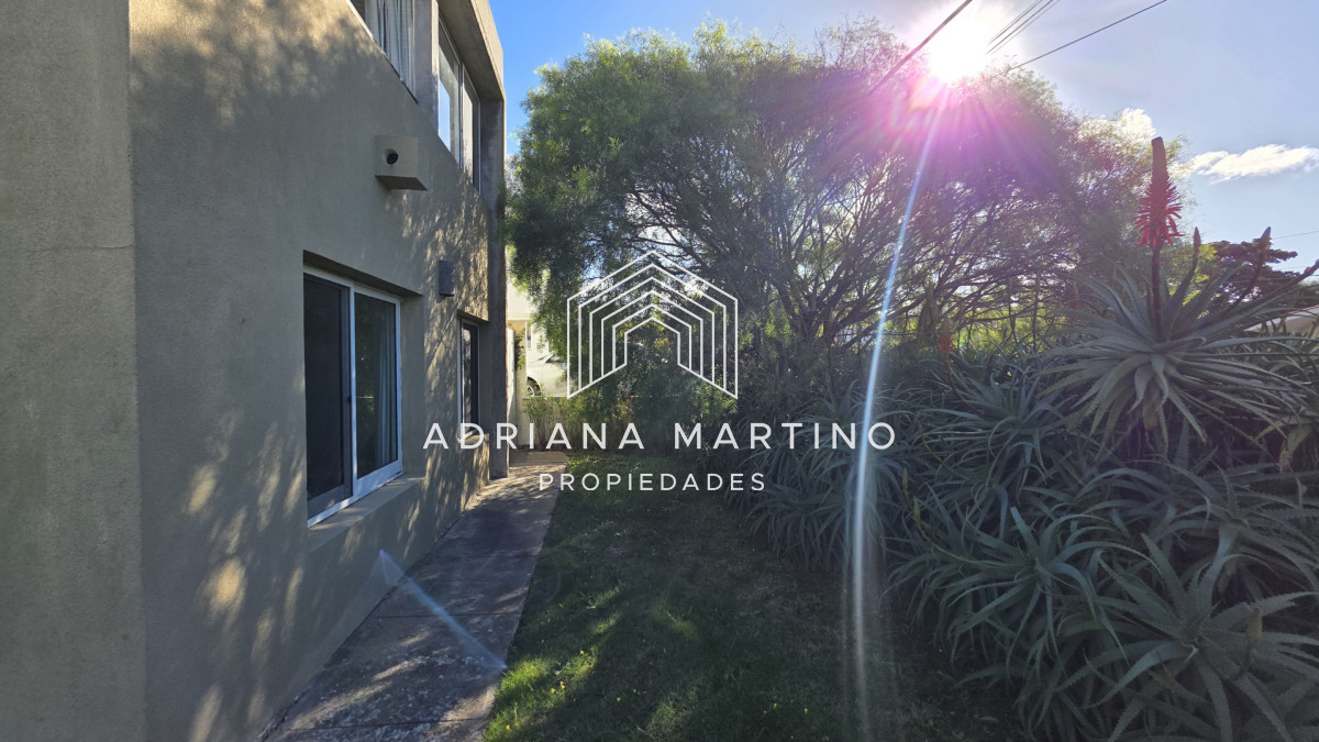Casa ID.71745 - Vivi en Manantiales! Moderna casa a pocos metros del mar con maximo confort!