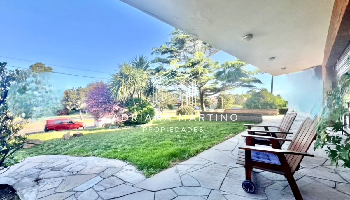 Casa ID.70628 - Hermoso Chalet a metros Del Mar sobre playa Mansa 