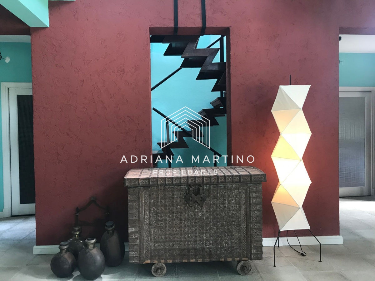 Casa ID.33672 - Casa en Rincón del Indio 4 dormitorios y dependencia con piscina y parrillero