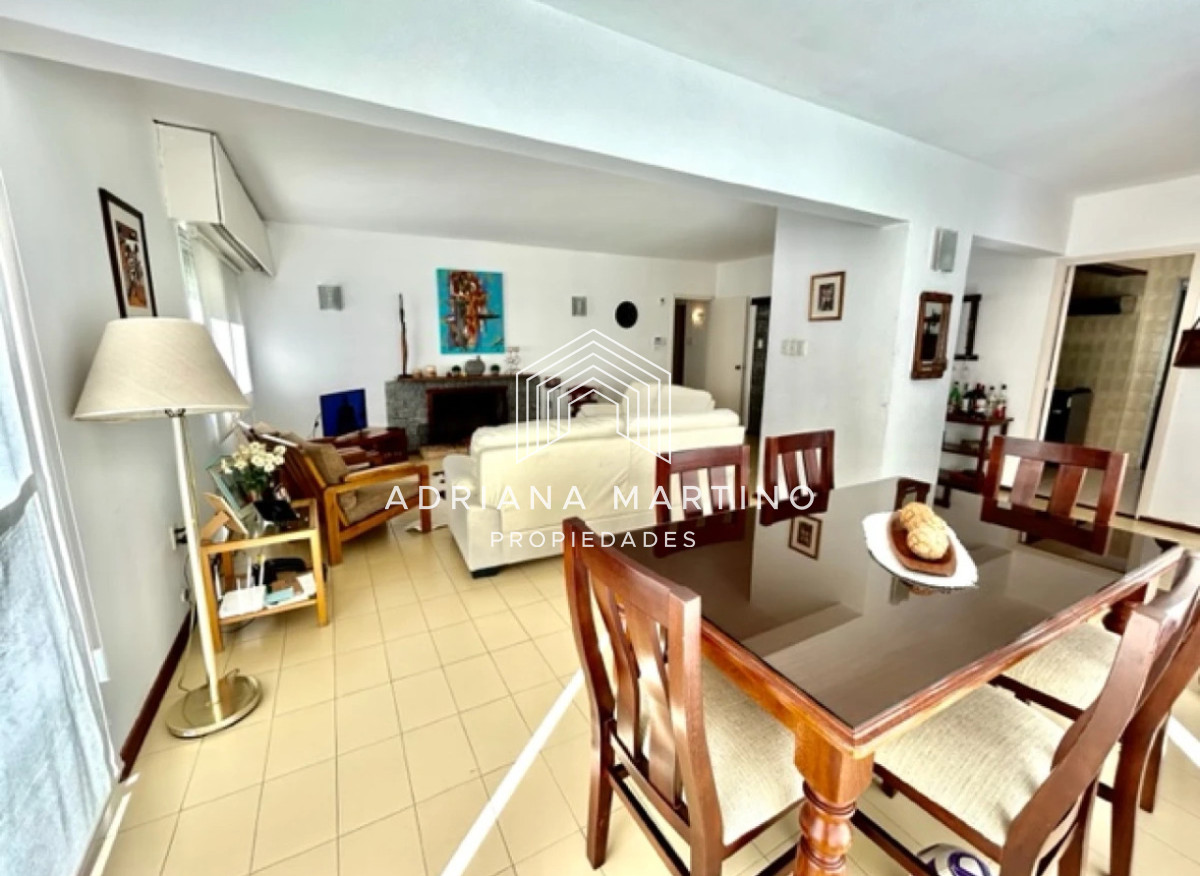 Casa ID.34091 - Casa en Rincón del Indio, a pocas cuadras del mar, con hermoso jardín y piscina