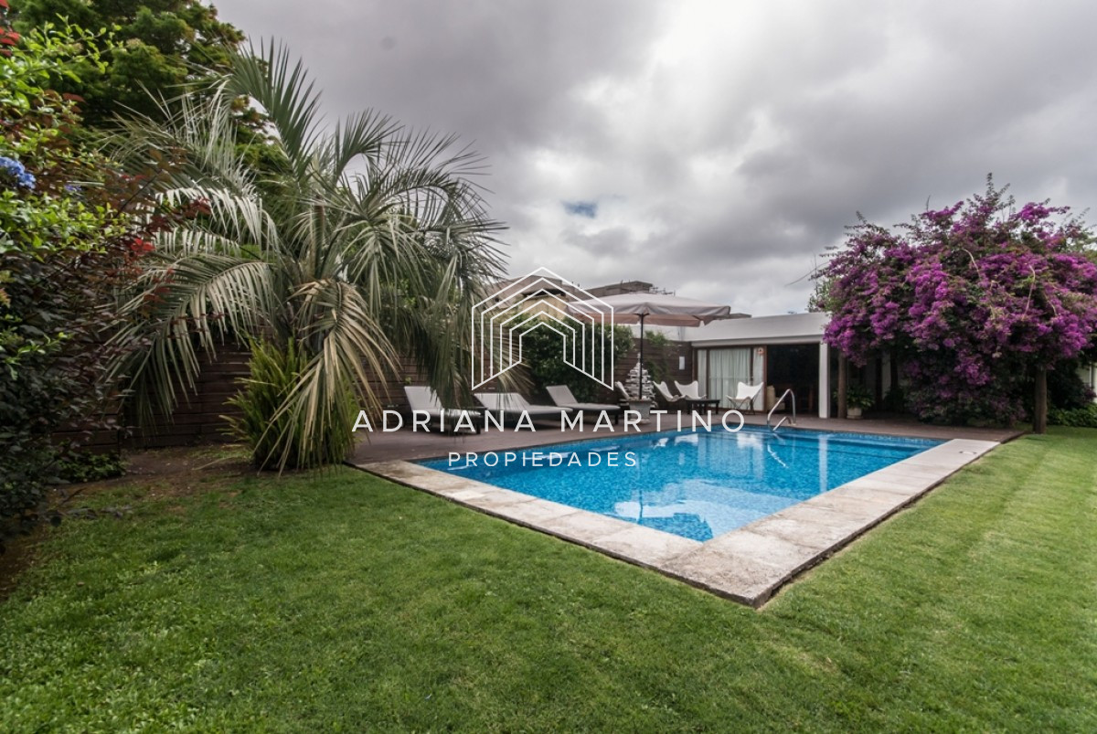 Casa ID.67768 - Muy cerca del mar piscina climatizada y hermoso parrillero cerrado 