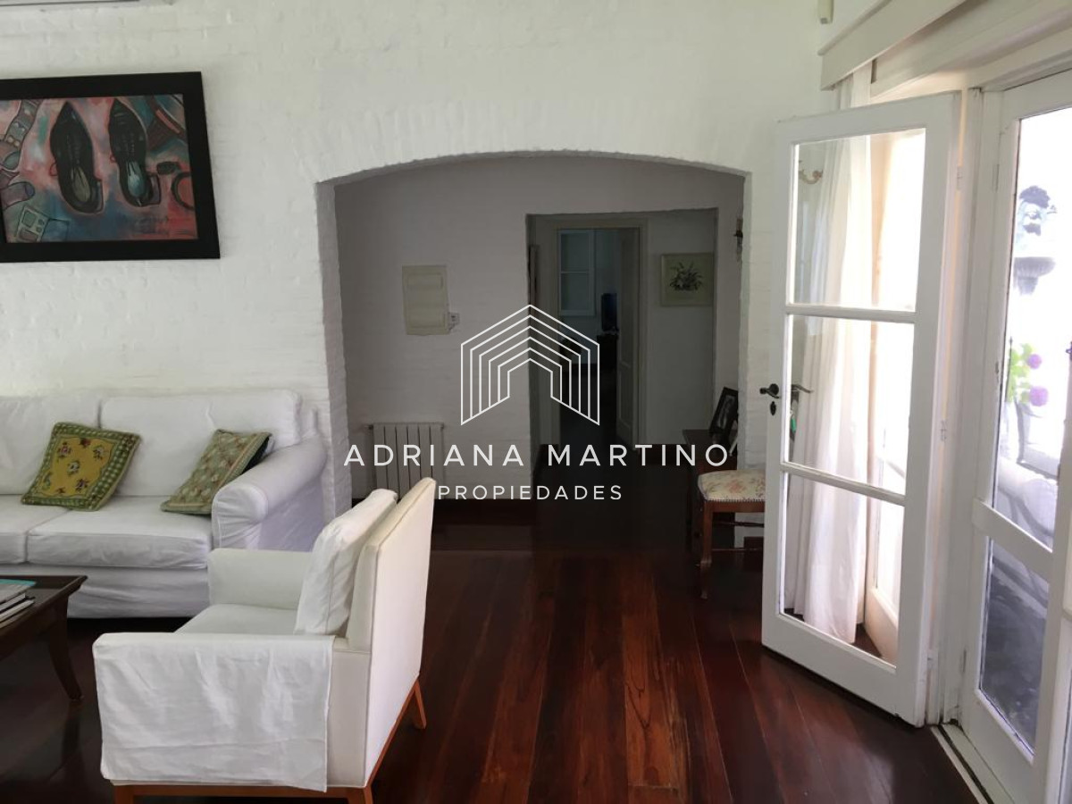 Casa ID.70308 - Hermosa propiedad a cuadras de la playa brava en Punta del Este 